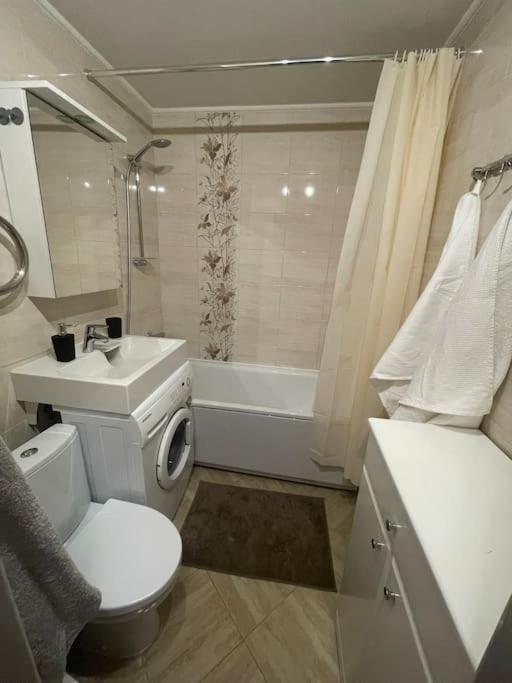 Cozy Apartment Close To Riga Airport エクステリア 写真